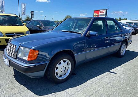 Mercedes-Benz 230 E H-ZULASSUNG/ SCHIEBEDACH/ AHK