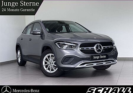 Mercedes-Benz GLA 200 STYLE+AHK+MULTIBEAM LED+NAV+KAMERA+SPUR