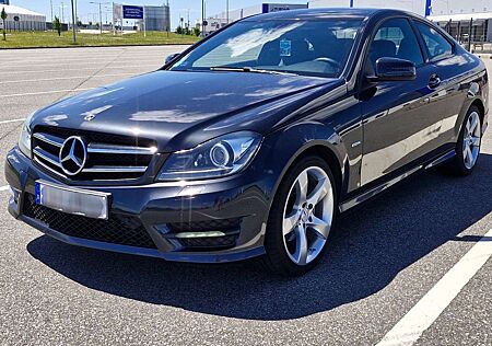 Mercedes-Benz C 220 CDI Coupe 7G-TRONICEdition C