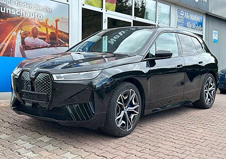 BMW iX Baureihe 40 xDrive Sport
