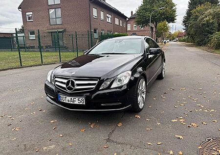 Mercedes-Benz E 350 CDI BlueEfficiency (207.323)