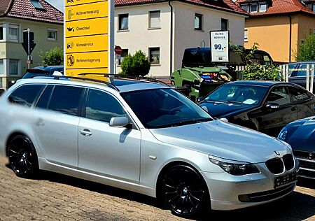 BMW 523 i Touring /Panorama-Leder-19 Zoll -Insp.NEU!!