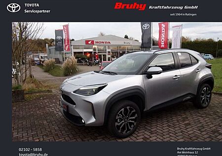 Toyota Yaris Cross 1,5-l-VVT-iE Teamplayer Safety P. V
