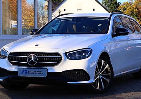 Mercedes-Benz E 300 de T NIGHT DISTRO+KAMERA+MEMORY+BURMESTER