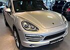 Porsche Cayenne -ChronoSport-Pano-Kamera-21Zoll-85TKM