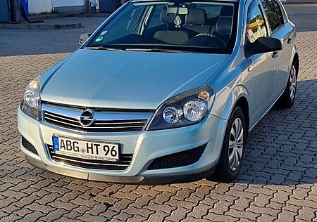 Opel Astra 1.4