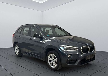 BMW X1 xDrive 20 d Sport Line/LED/HUD/Leder