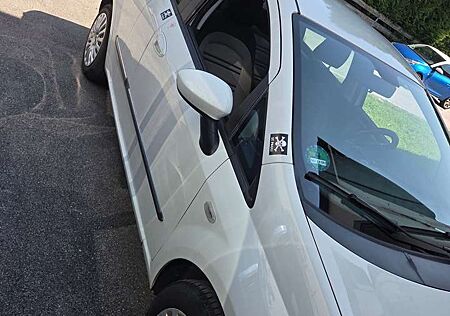 Fiat Punto EVO 5-Türer 1.4 8V Active