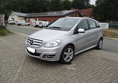 Mercedes-Benz B 160 gebraucht kaufen Mercedes-Benz B 160 B-Klasse BlueEFFICIENCY SPORT EDITION