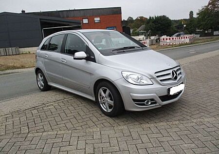 Mercedes-Benz B 160 B-Klasse BlueEFFICIENCY SPORT EDITION