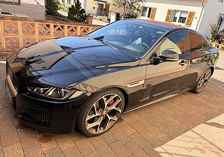 Jaguar XE S