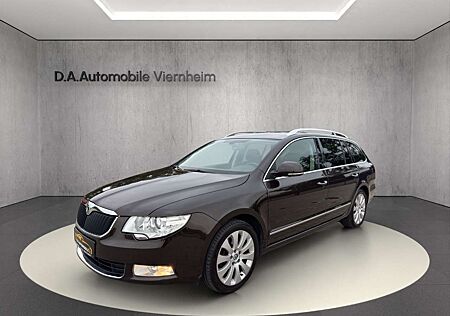 Skoda Superb Combi Elegance°Xenon°Navi°PDC°Memory-Sitz