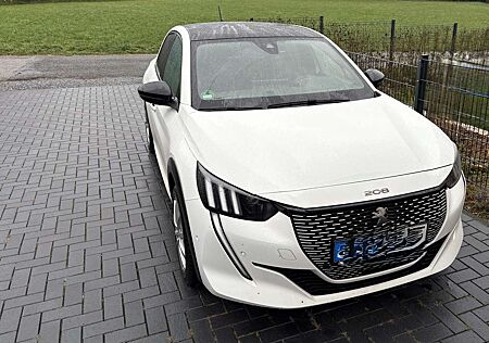 Peugeot 208 e- GT
