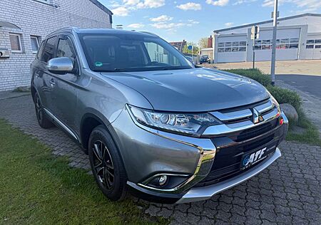 Mitsubishi Outlander Edition 100 2WD