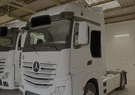 Mercedes-Benz Actros 1845
