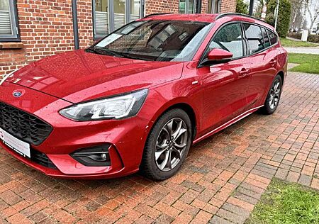 Ford Focus Turnier 1.0 EcoBoost, ST-Line