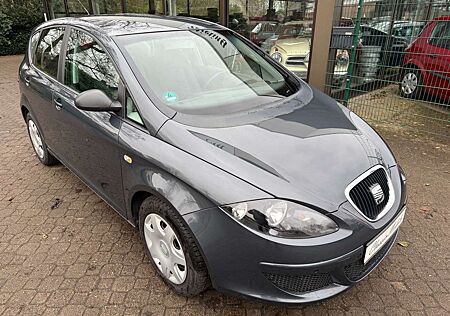 Seat Altea 1.6 Reference Comfort *nur 113 TKM*Scheckheft*PDC*