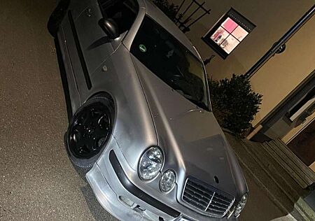 Mercedes-Benz CLK 320 Coupe Sport
