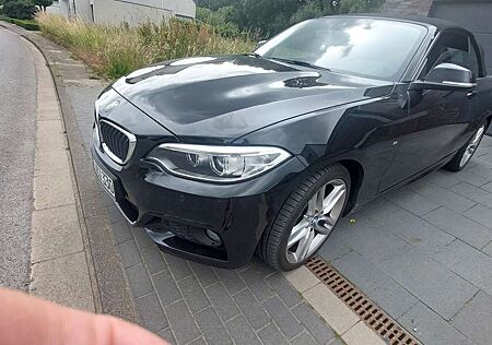 BMW 220d 220 Cabrio Aut. M Sport