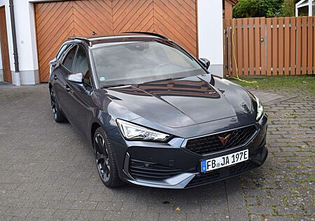 Cupra Leon Sportstourer 1.4 e-Hybrid (150 kW System)
