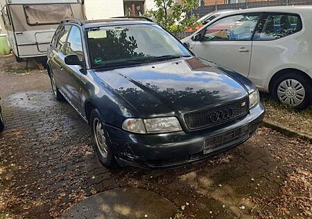 Audi A4 Avant 1.6