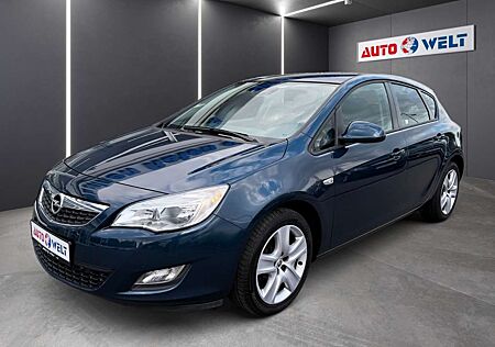 Opel Astra J Lim. 5-trg. Design Edition