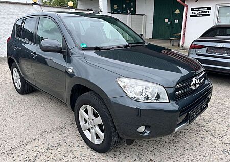 Toyota RAV 4 2.2-l-D-4D 4x4 Executive Klima Tempomat