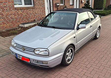 VW Golf Cabriolet Volkswagen Golf Cabrio 1.8 Classic Edition