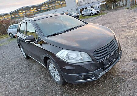 Suzuki SX4 S-Cross 1.6 DDiS 4x4 Comfort