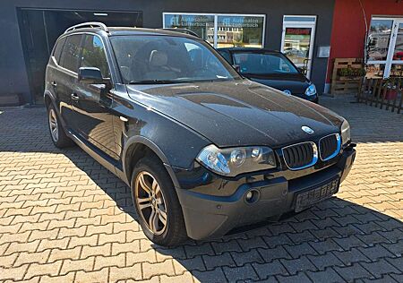 BMW X3 Baureihe 3.0d 4x4 Pano.Dach Leder XENON