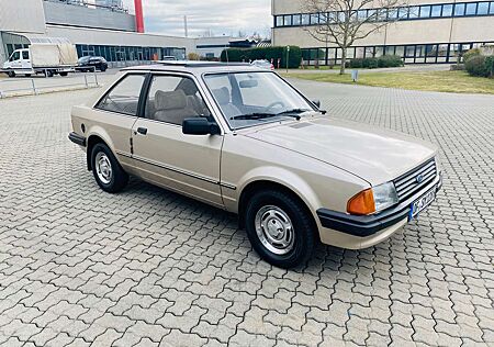 Ford Escort Automatik – Einmalig in ganz Europa