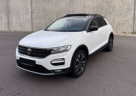 VW T-Roc Volkswagen United 2.0 TDI DSG Pan Nav ACC Cam App DAB