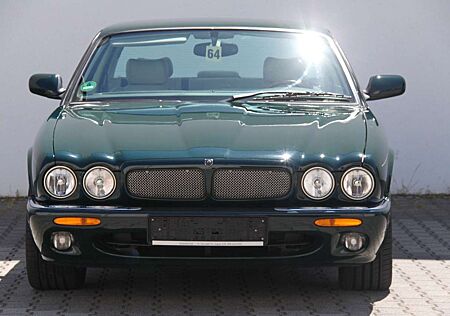 Jaguar XJR 2 Jahre Garantie