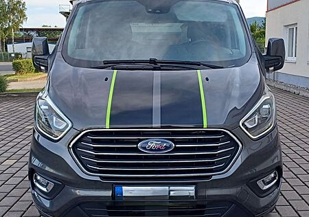 Ford Tourneo Custom 320 L1H1 VA Autm. Titanium