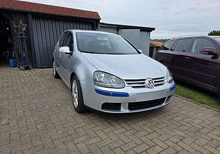 VW Golf Volkswagen Sportline