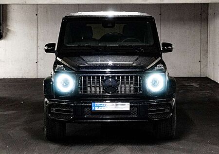 Mercedes-Benz G 63 AMG SPEEDSHIFT PLUS 9G-TRONIC