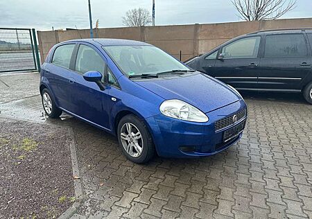 Fiat Grande Punto 5-Türer 1.2 8V Active