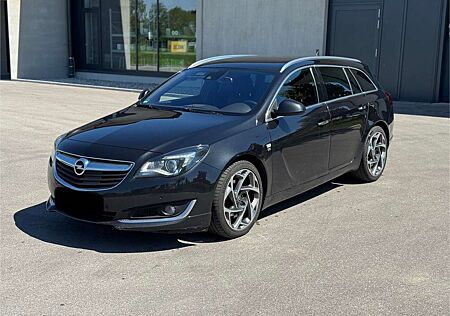 Opel Insignia 2.0 Bi Turbo CDTI Sports Tour. Aut. Business Innov
