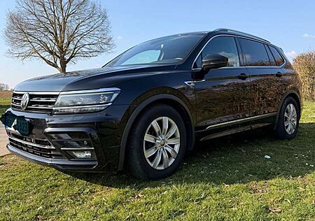 VW Tiguan Allspace Volkswagen Highline 4Motion