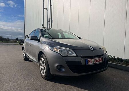 Renault Megane 1.6 *GARANTIE*NAVI*TÜV