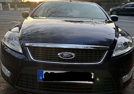 Ford Mondeo 2.0 Ghia