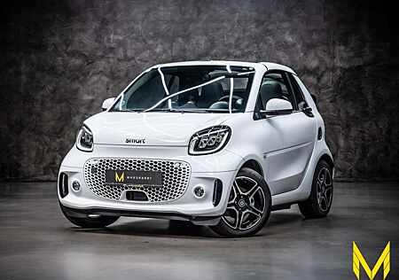 Smart ForTwo EQ cabrio prime EXCLUSIVE:THE WHITE STAR!