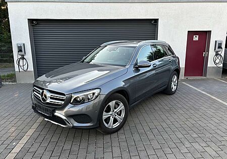 Mercedes-Benz GLC 250 d 4Matic -LED-Leder-Navi-AHK-Assistenz-