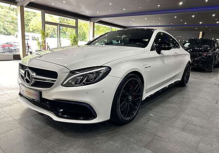 Mercedes-Benz C 63 AMG C 63 S AMG *Night Paket* Panorama* Sitzklima*HUD