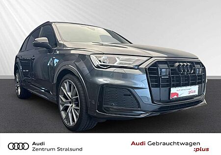 Audi Q7 S line