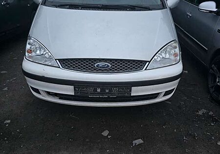 Ford Galaxy TDI Futura