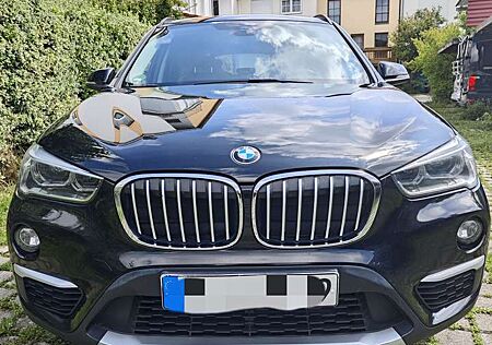 BMW X1 xDrive 20 d, Allrad/Standheizung/AHK/Nav/Sitzh.