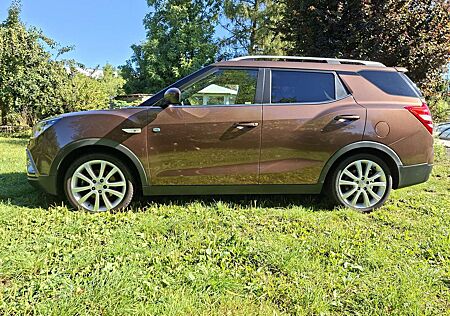 SsangYong XLV Diesel e-XDi 160 4WD Automatik Sapphire