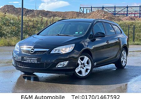 Opel Astra J Sports Tourer*1,4TURBO*LENKRADHZG*EU5*