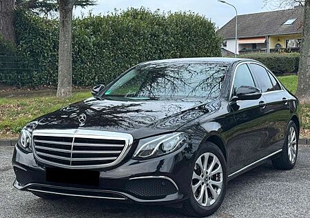 Mercedes-Benz E 200 d Lim. Kamera/Ambiente/Tempo/LED/Navi